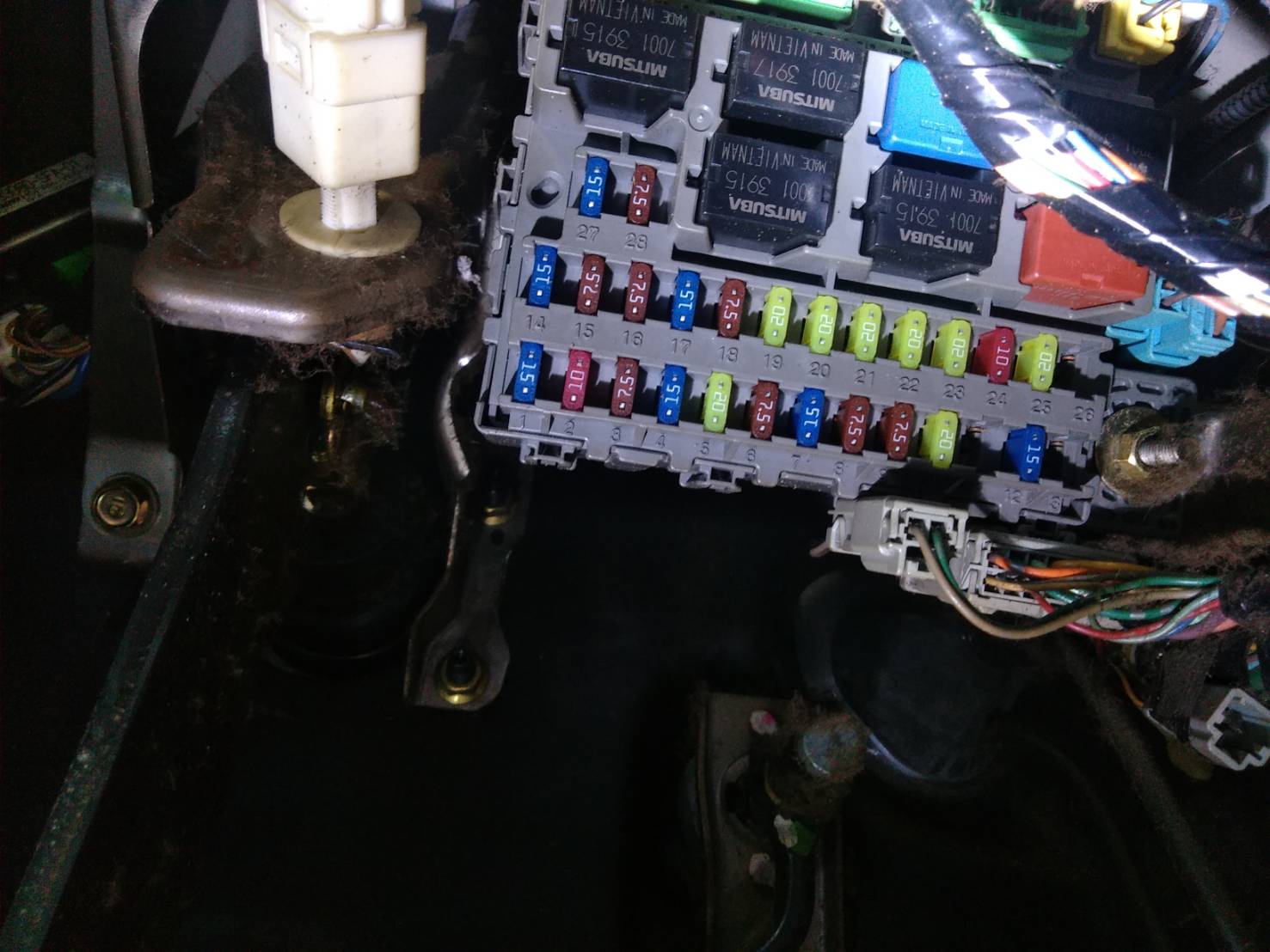 JB5 ホンダ ライフ ライトつかない ヘッドライトスイッチ ヒューズ 幸せな車屋さん